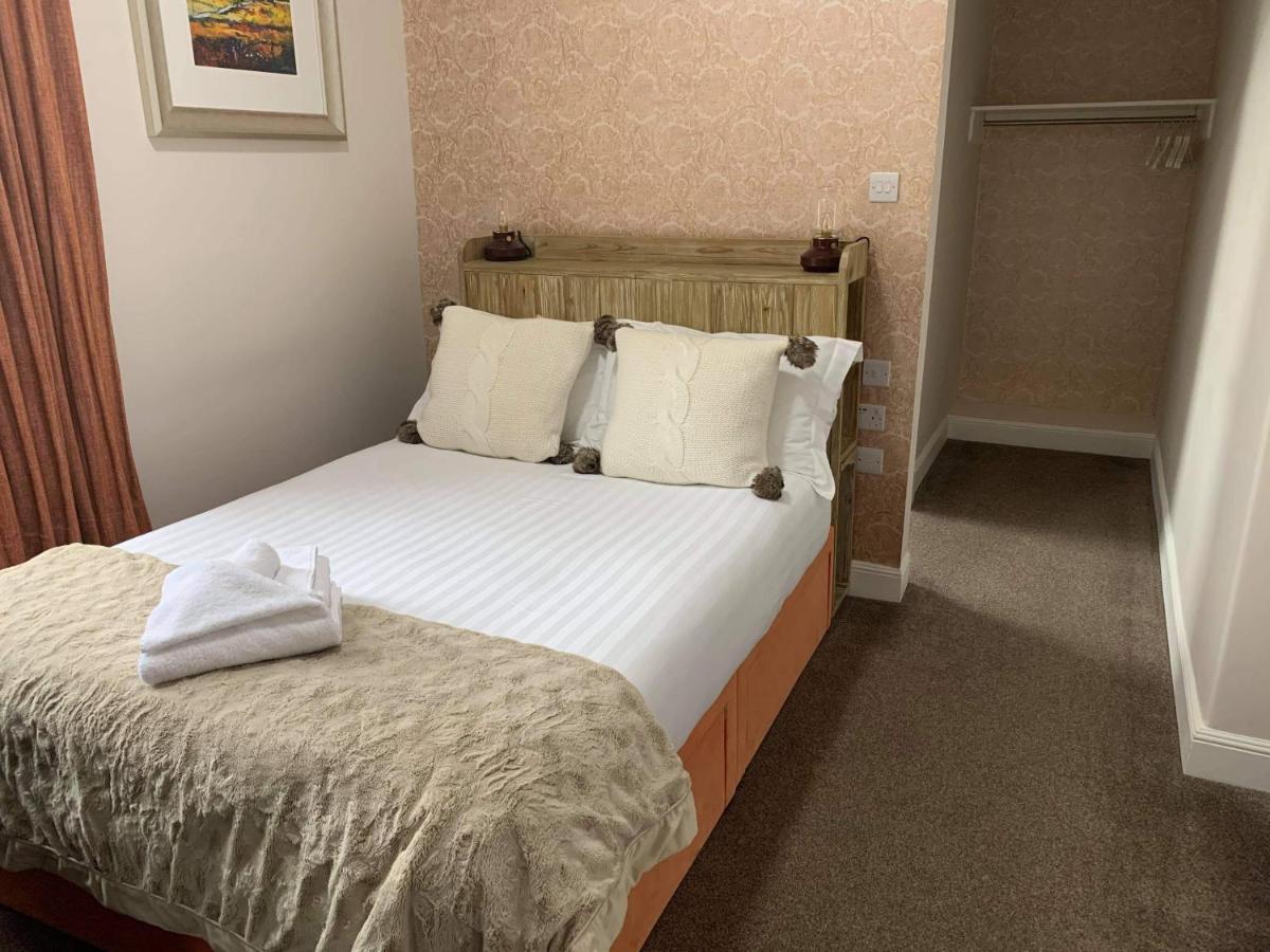No. 1 Charlotte Street Hotel Порт Елън Екстериор снимка