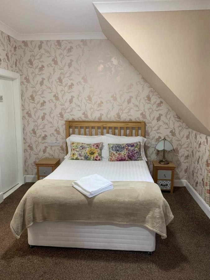 No. 1 Charlotte Street Hotel Порт Елън Екстериор снимка