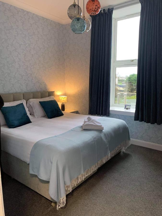 No. 1 Charlotte Street Hotel Порт Елън Екстериор снимка